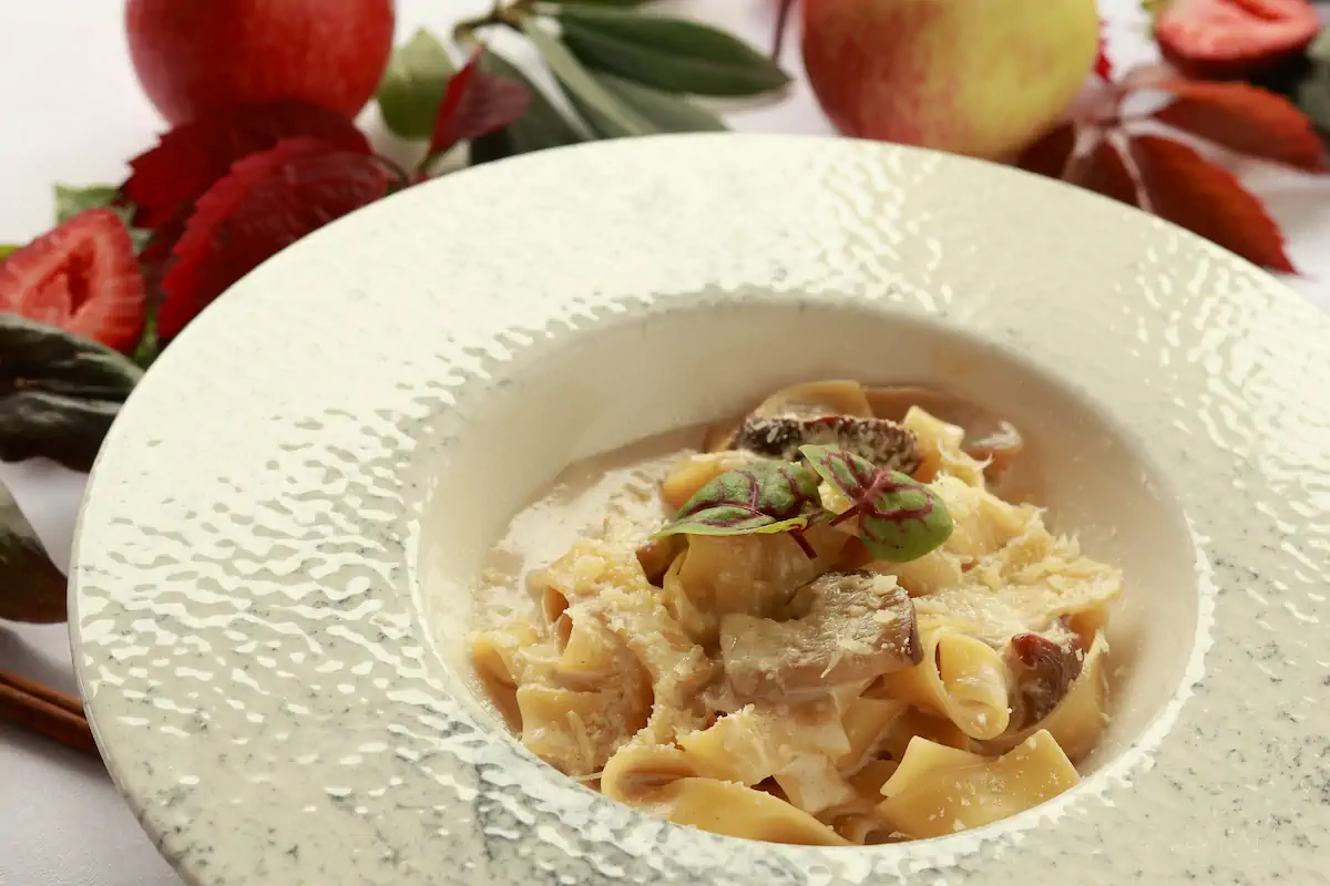 Феттучине с белыми грибами